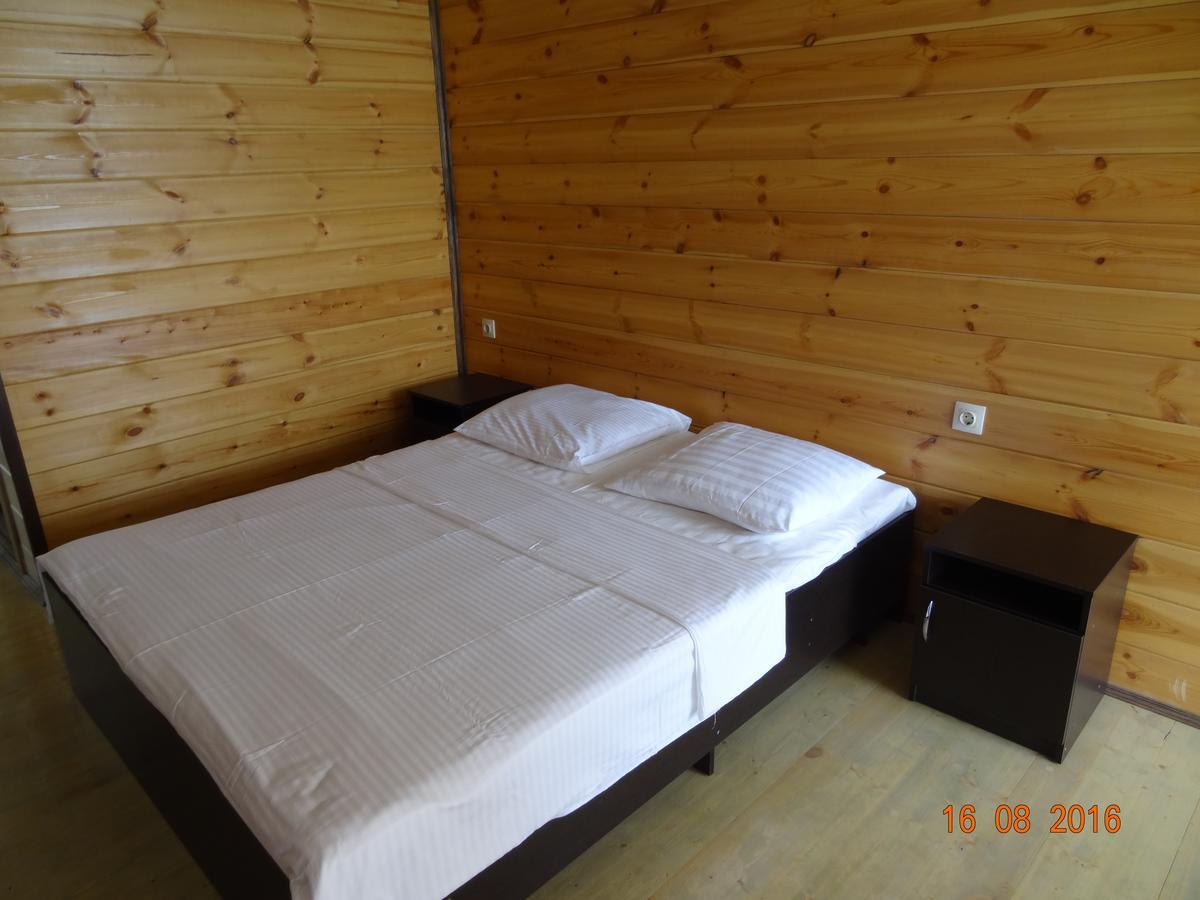 פיזונדה Captain Black Hotel מראה חיצוני תמונה