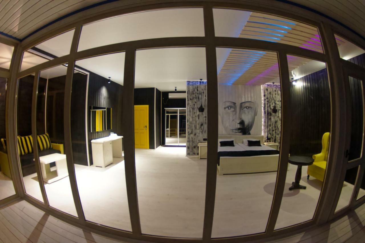 פיזונדה Captain Black Hotel מראה חיצוני תמונה