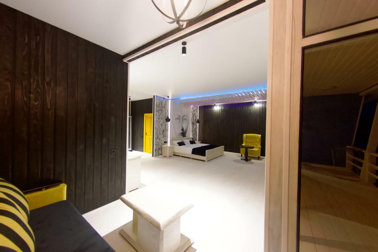פיזונדה Captain Black Hotel מראה חיצוני תמונה